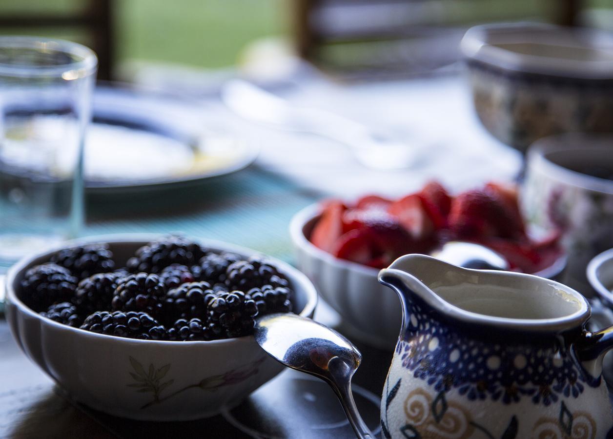 East Hampton Art House Bed And Breakfast ภายนอก รูปภาพ
